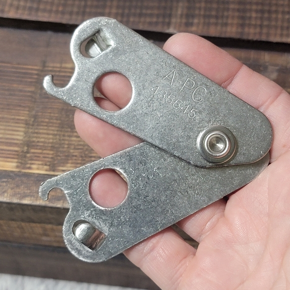 Ansul 435545 Detector, Hook Assembly, (Scissors) Stainless Steel - Picture 2 of 5